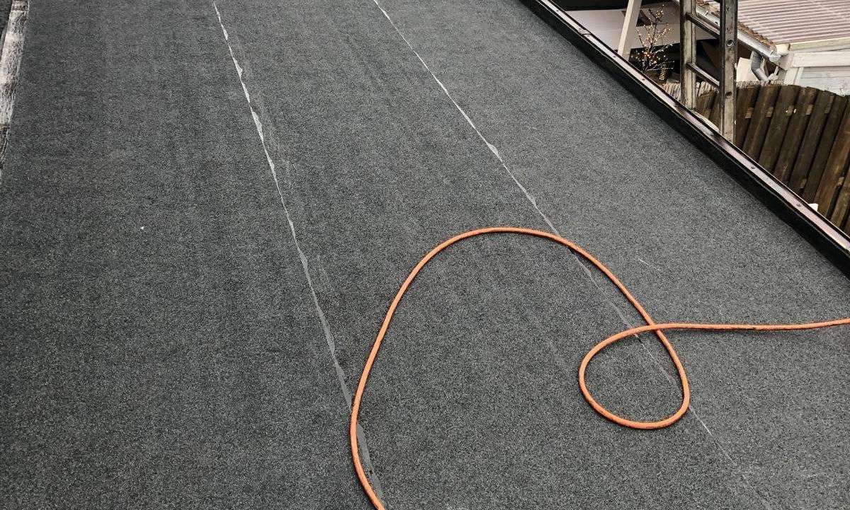 Nieuw bitumen dak aangelegd in Brielle